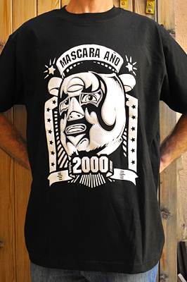 T-shirt catch " Mascara Año 2000"